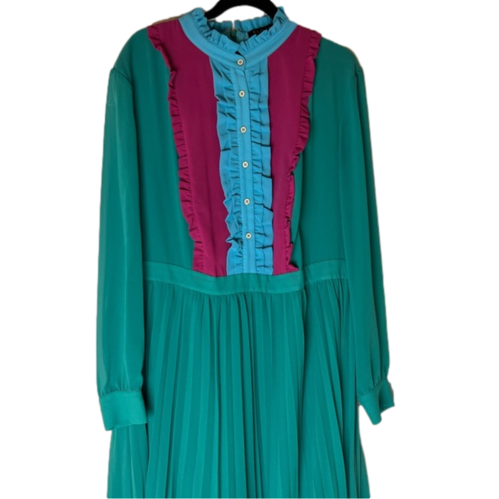 Eloquii Size 22 Long Sleeve Midi Dress in Green